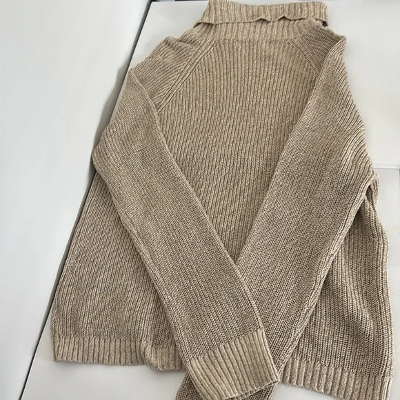 Urban Outfitters Sweater Mens L Beige Turtleneck Quiet Luxury Cottagecore Preppy - Picture 6 of 14